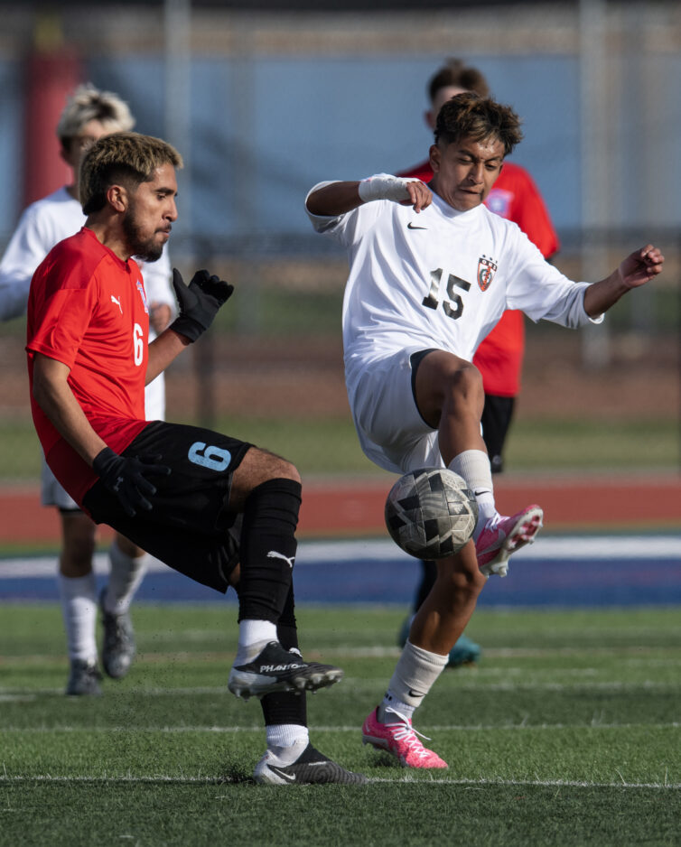 Boys soccer Aardema’s late goal seals region title for Ogden in